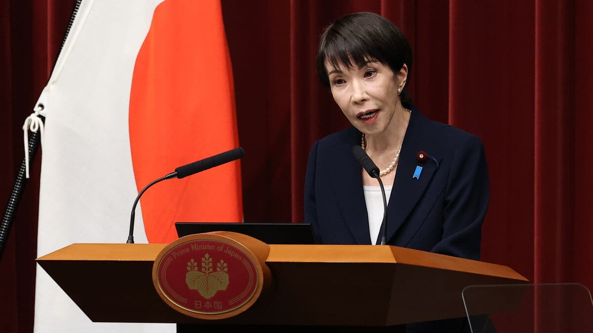 Japanese long-term interest rates hit record high as 40-year government bond yield tops 4 percent