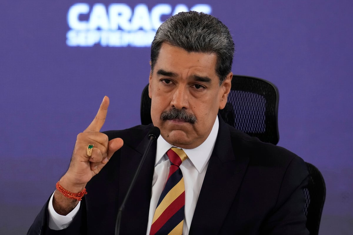 Venezuela Accuses USA of Harassing Fishermen in Economic Zone
