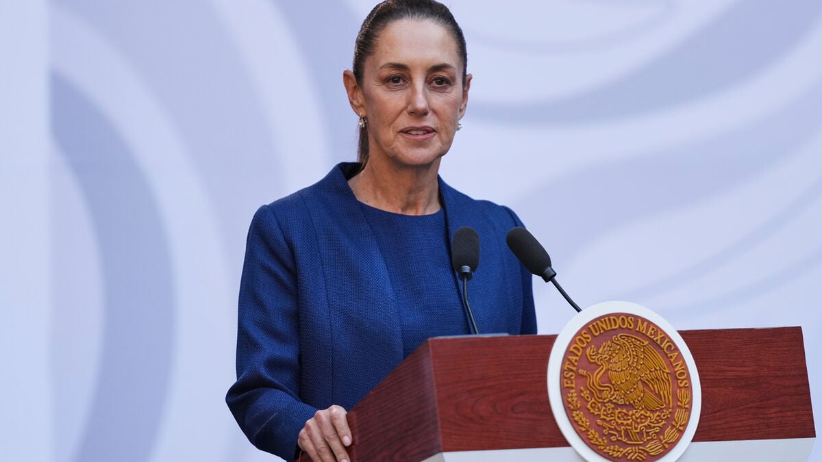 Mexico's president says America does not belong to any power