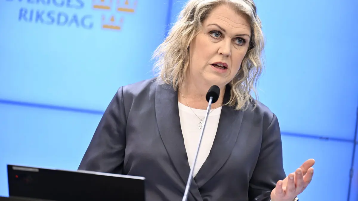 Social Democrats demand commission for women's health, propose 300 million kronor