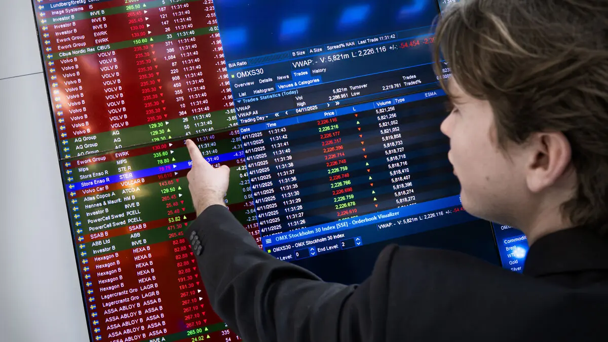 Astra Zeneca tops the red stock market