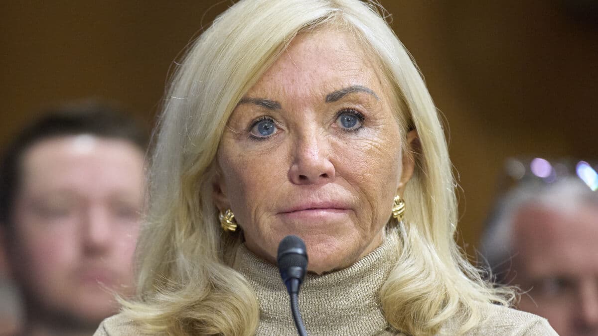 Christine Toretti Sworn In as US Ambassador to Sweden