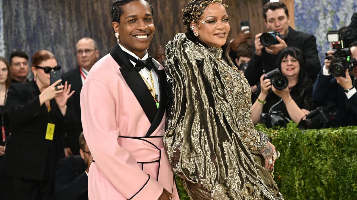 Charges in shooting at Rihanna's home postponed as suspect must first undergo psychiatric evaluation