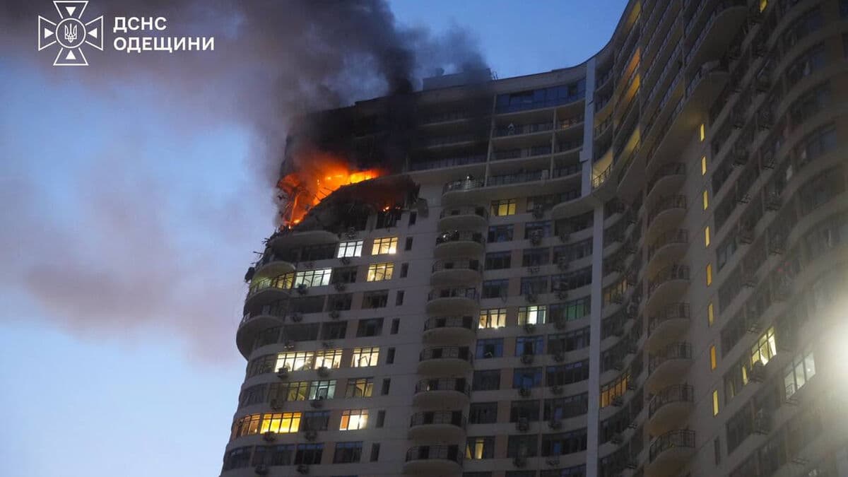 At least seven killed in Russian attacks across Ukraine, Ukrainian authorities say