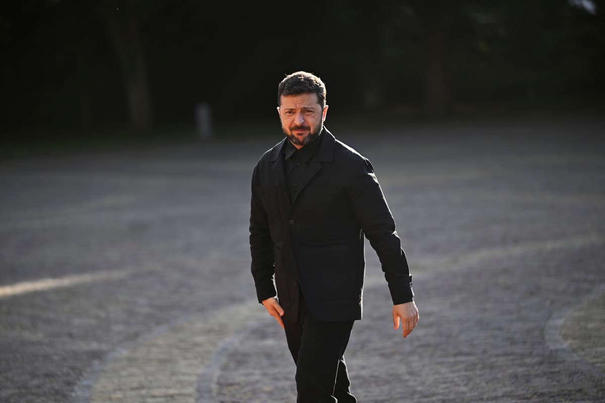 Zelenskyj Prepares for Crucial Meeting with Trump Amid Tensions