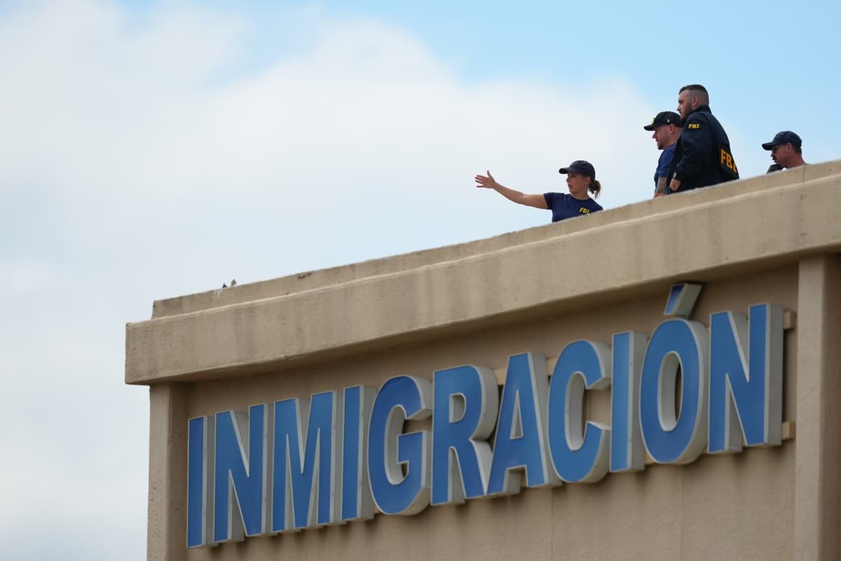 White House Blames Left-Wing Extremism for Dallas ICE Facility Shooting