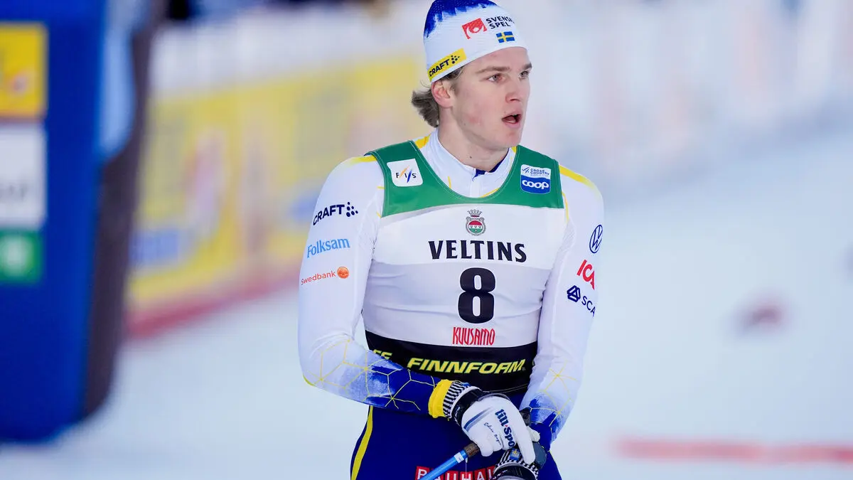 Indicated after the Russian message: "Go out and fight"