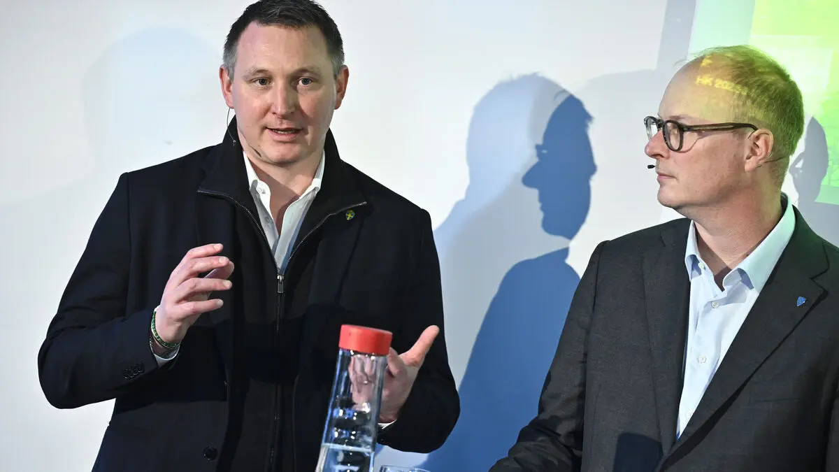 The plan: New football center: "Will be the hub"