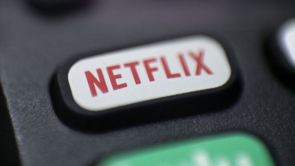 Netflix stock falls 8% after quarterly results meet expectations, outlook misses estimates