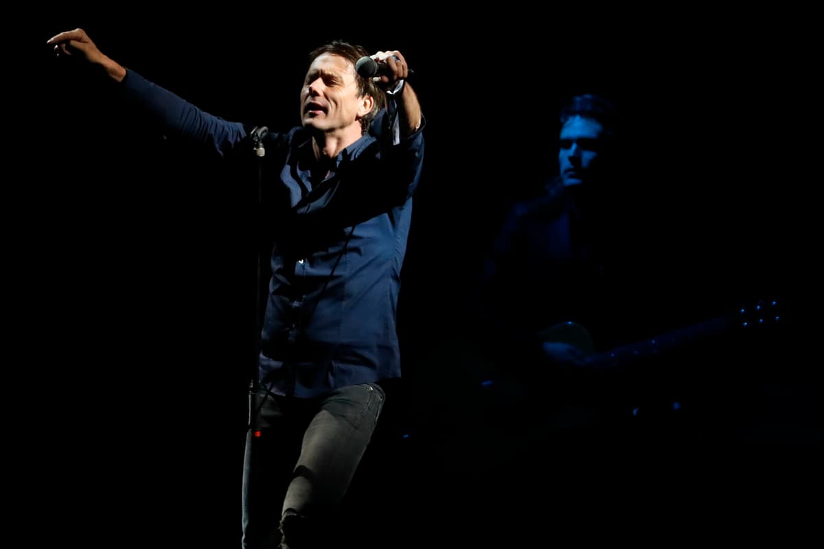 Suede Announces Two Sweden Concerts Next Year