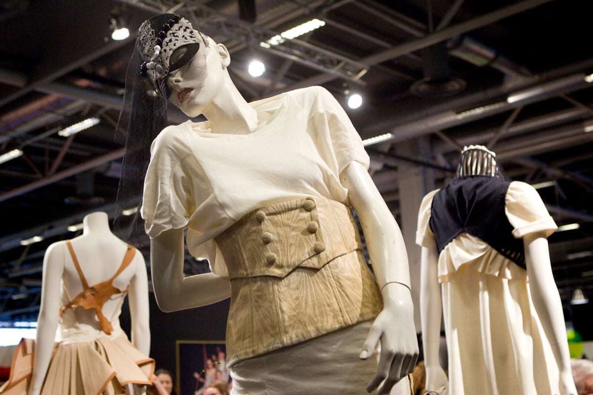 Fashion Trade Sales Rise for Third Consecutive Month