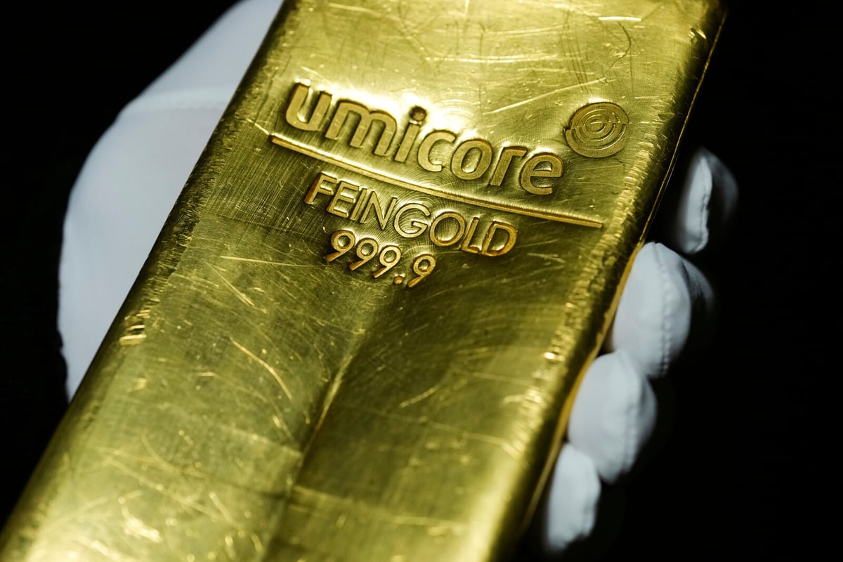 Gold Price Declines After Tariff Pause Announcement