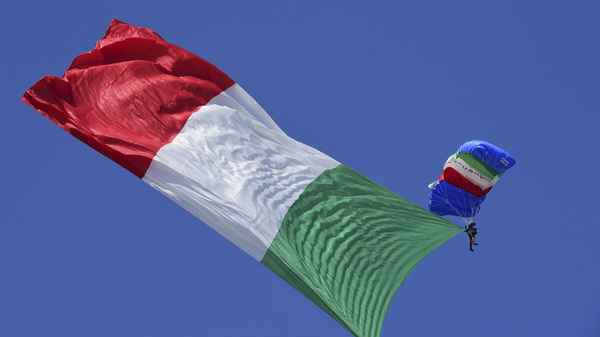 Italy's credit rating upgraded