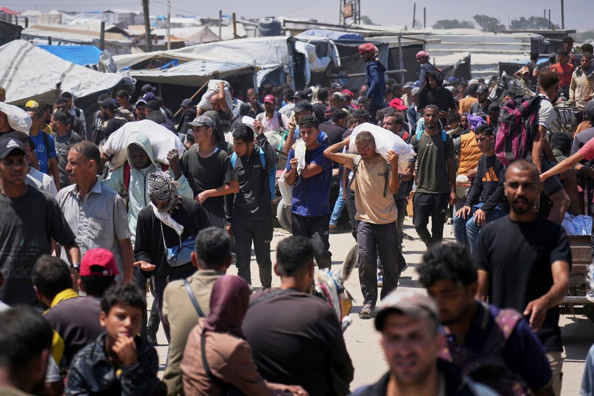 Egeland: Aid Workers in Gaza Face Starvation and Danger