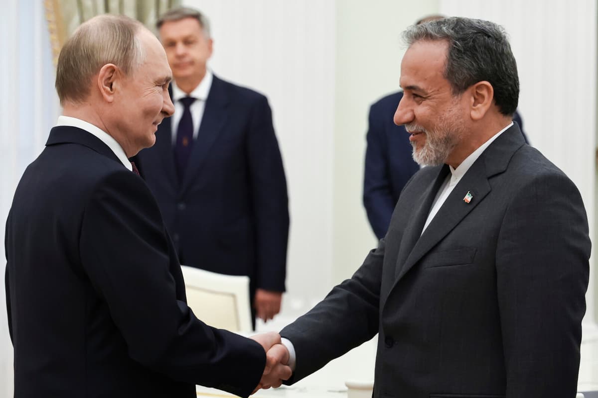 Putin Condemns Attacks on Iran and Pledges Support