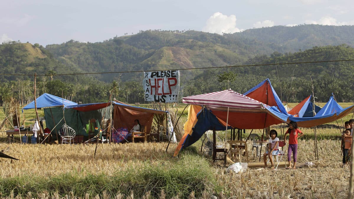 Philippines Earthquake Leaves at Least 20 Dead in Cebu