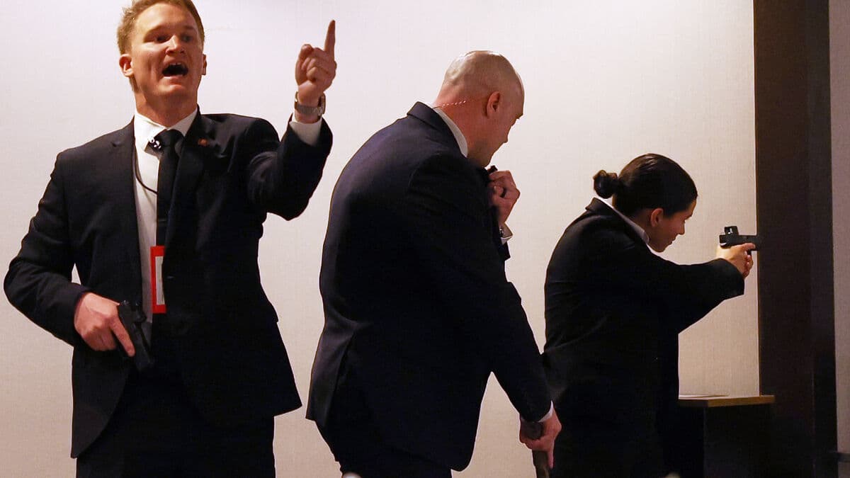 Shots fired during gala dinner in Washington, D.C. - this is what happened