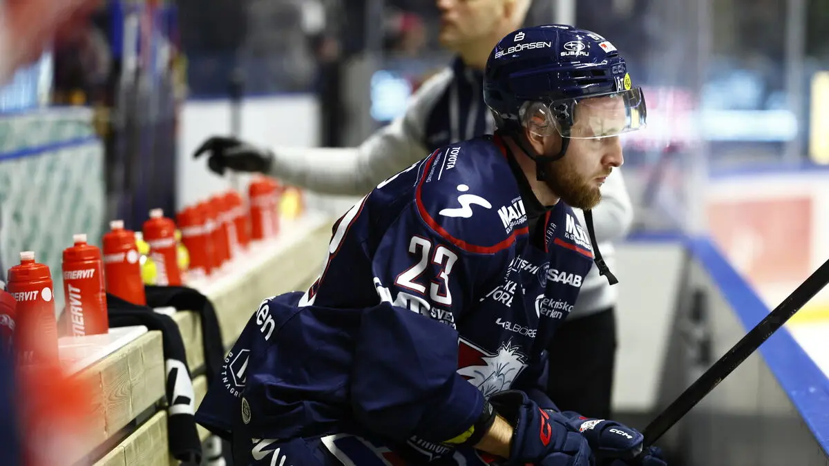 Showed the finger – suspended for two matches