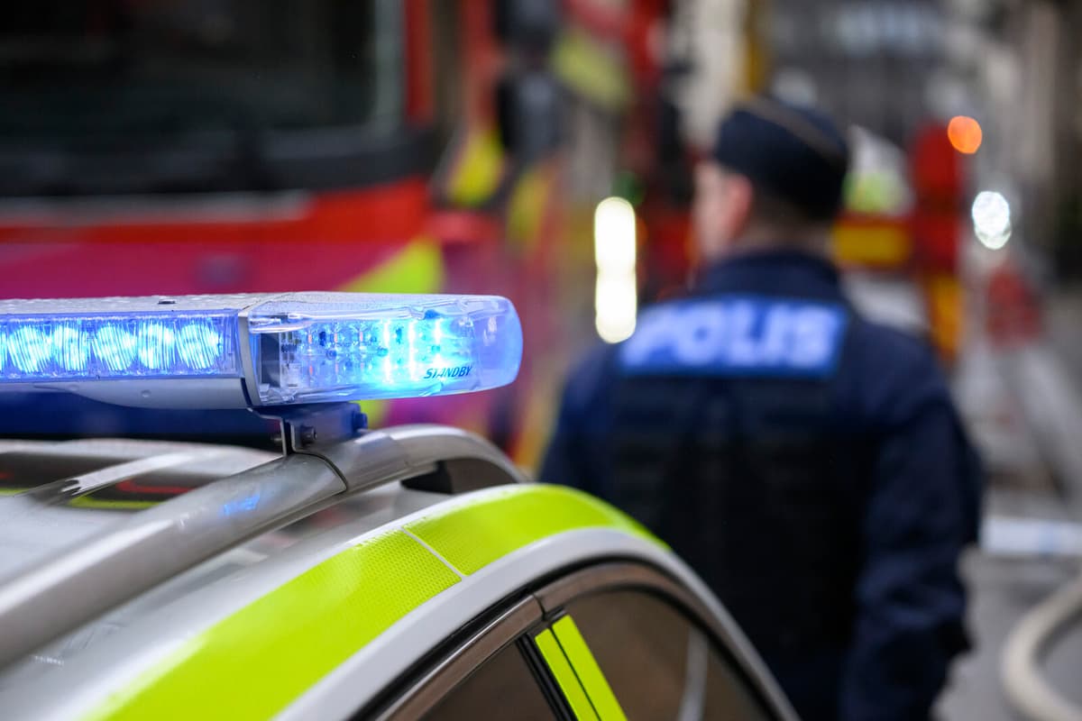 Man Seriously Injured in Apartment Fire