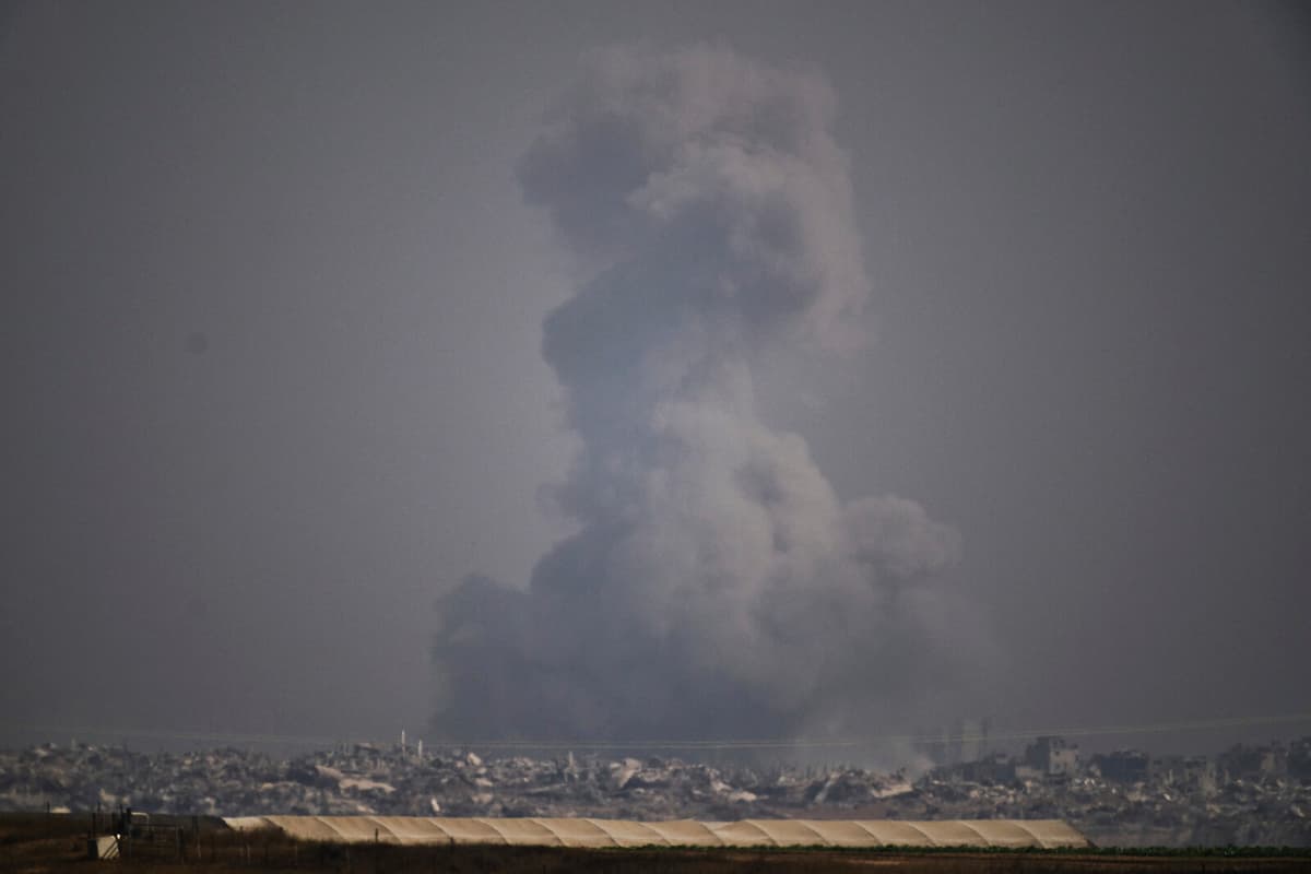 38 Palestinians and 4 Israeli Soldiers Killed in Gaza Attacks