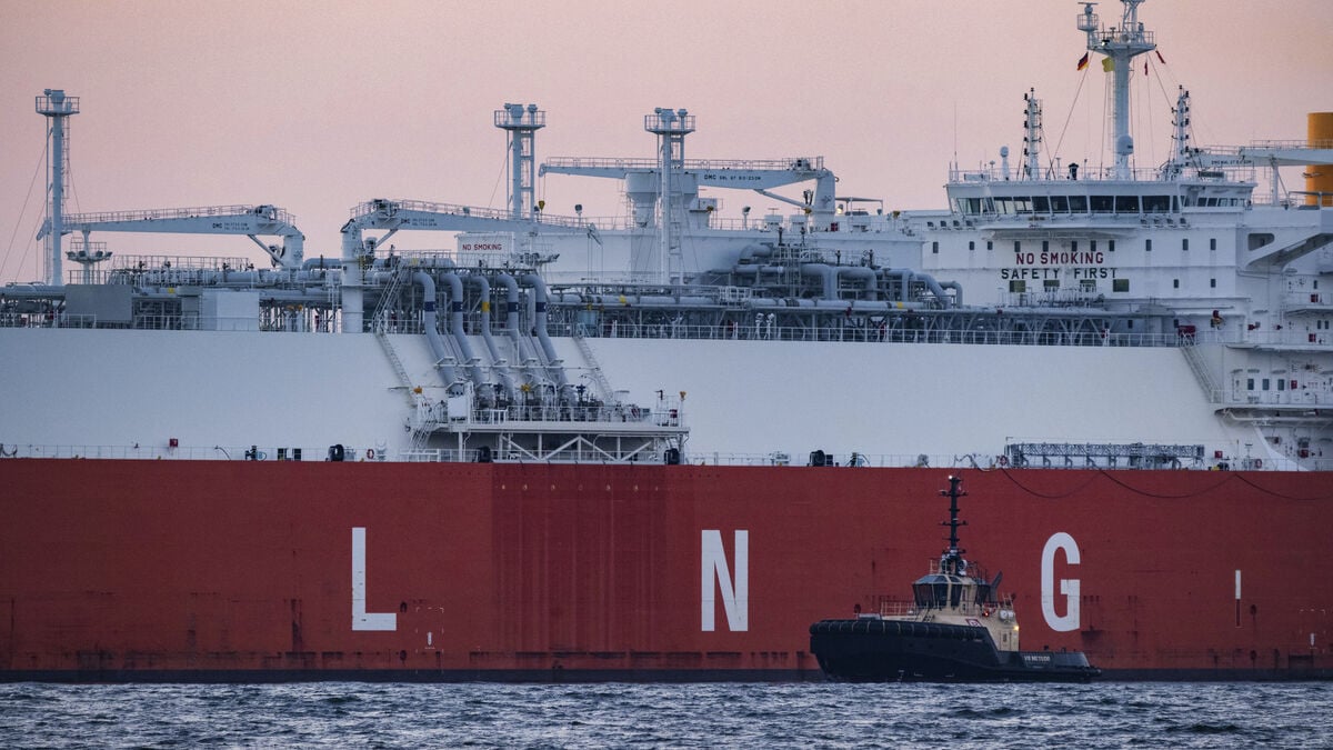 Gas prices jump to highest level since March in Amsterdam trading