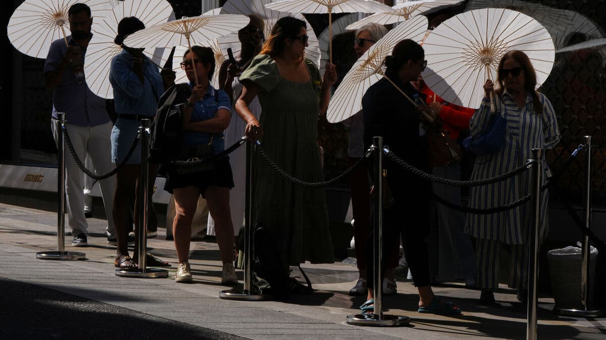 UK Met Office: 20th-century climate is now gone, report says