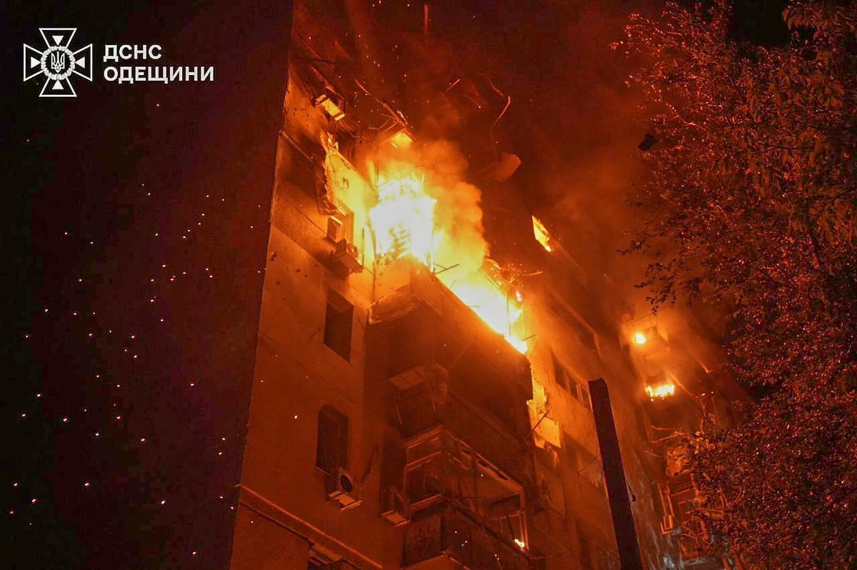 Three Killed in Russian Drone and Rocket Attacks on Ukraine