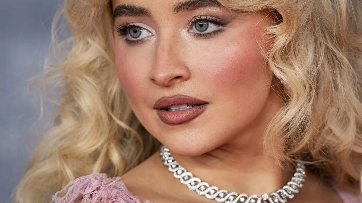 Carpenter cast in 'Alice in Wonderland' film