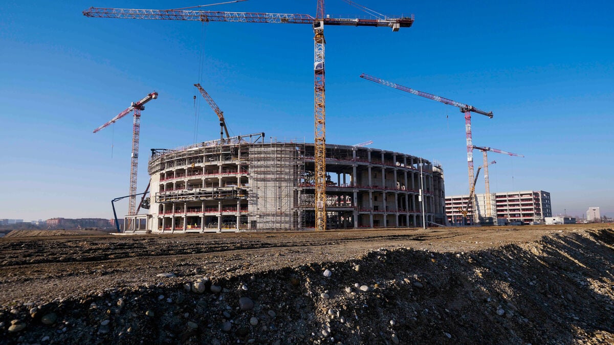 New announcement: The Olympic rink will be smaller than planned