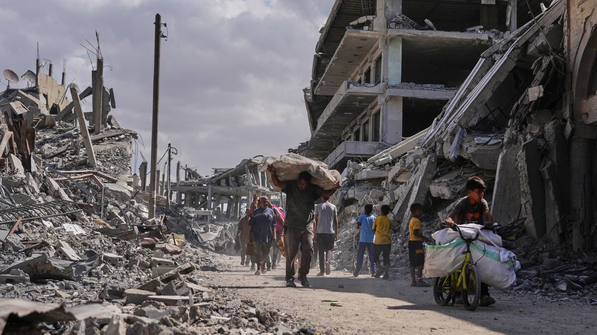 Gaza Ceasefire in Effect; Hostages to Be Released in 72 Hours