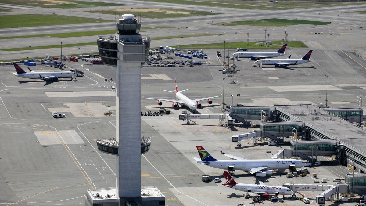 US Government Shutdown Threatens Air Traffic Disruptions