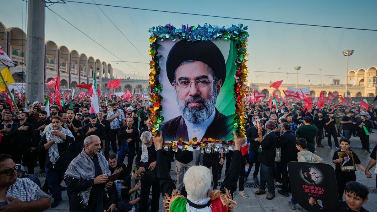 Mojtaba Khamenei Vows Revenge for His Father’s Killing