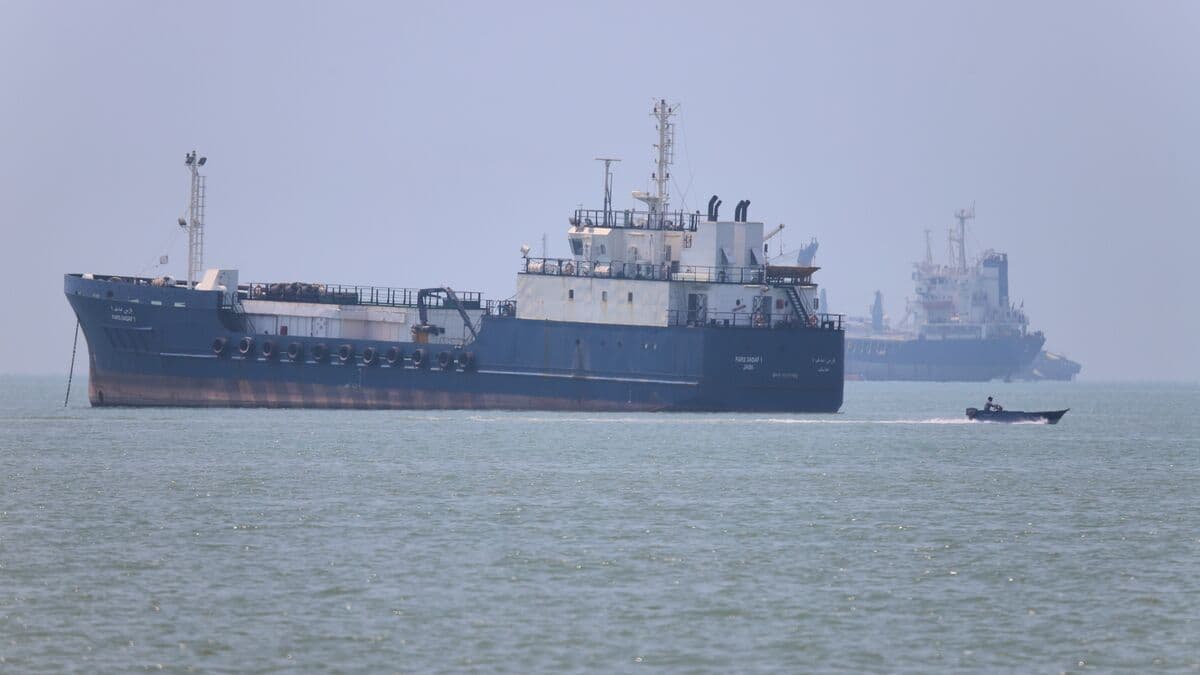 Conflicting reports over Strait of Hormuz as Iran and US trade new strikes