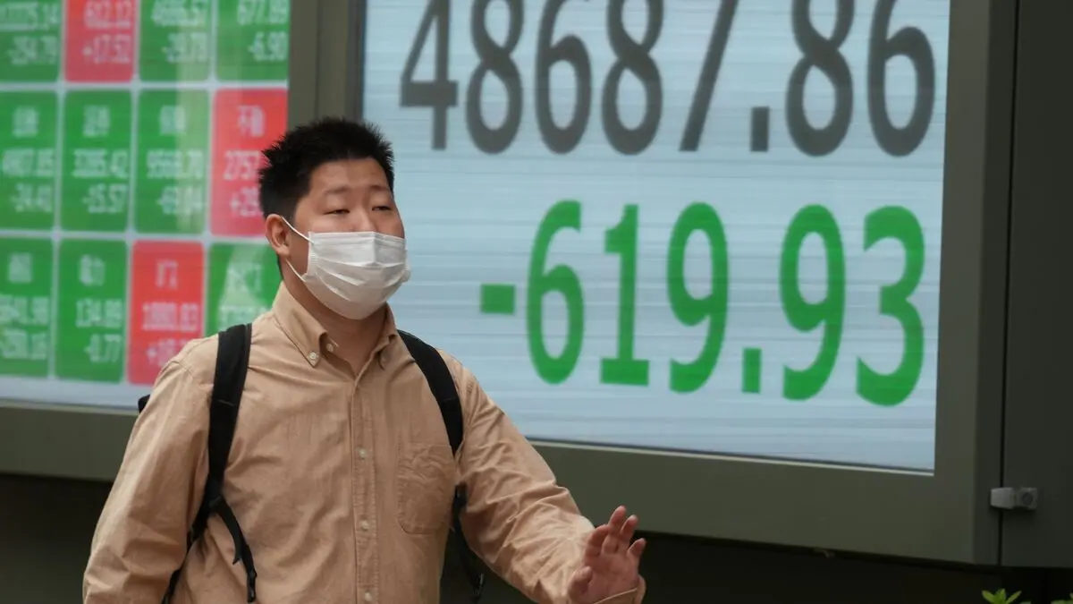 Asian stock markets fall – following Wall Street's decline