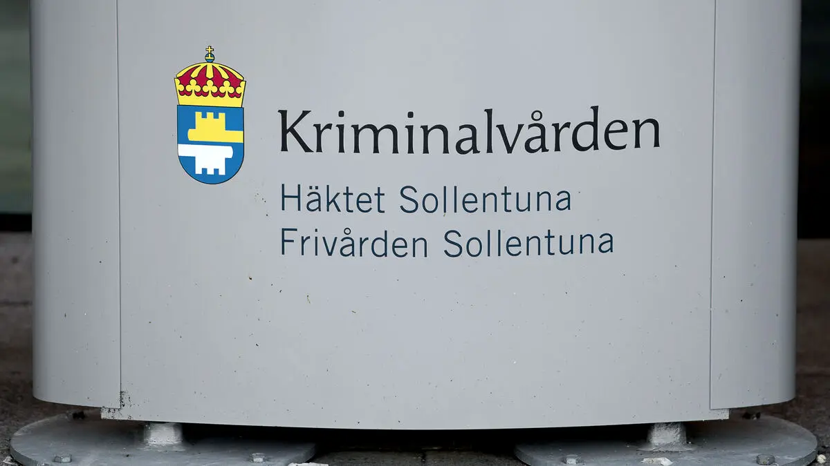 Man in his 20s found dead in Sollentuna detention center