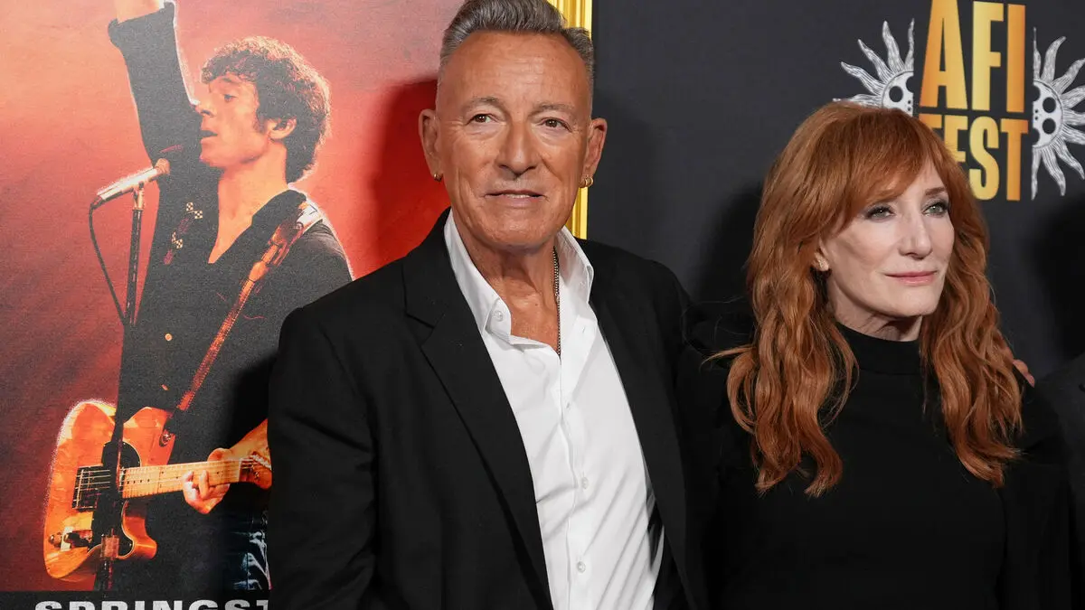 Bruce Springsteen says wife Patti Scialfa is cancer-free after eight years