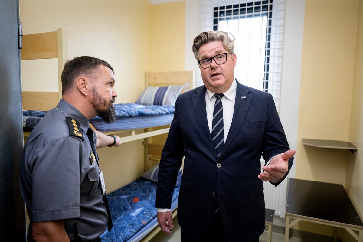 Sweden Plans to Send Hundreds of Prisoners to Estonia