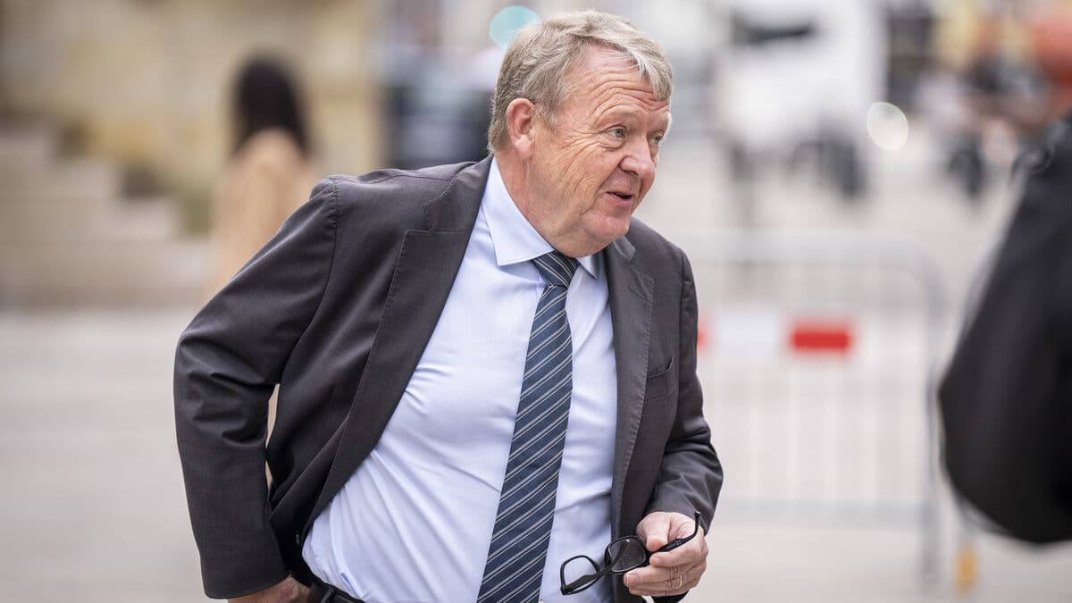 EU Approves 19th Sanctions Package Against Russia