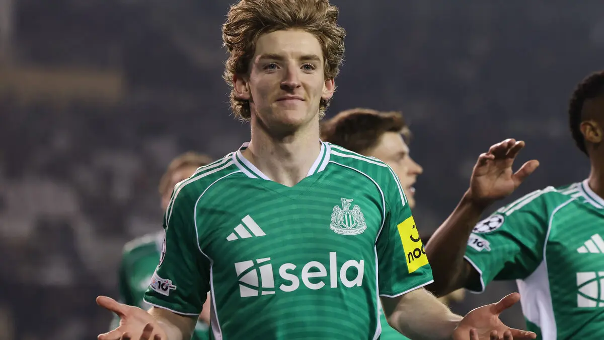 Newcastle's Anthony Gordon close to move to Barcelona