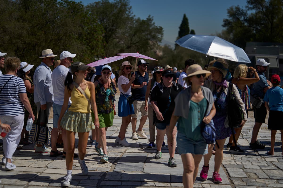 Greek Workers Mandated Cooling Breaks Amid Heat Wave