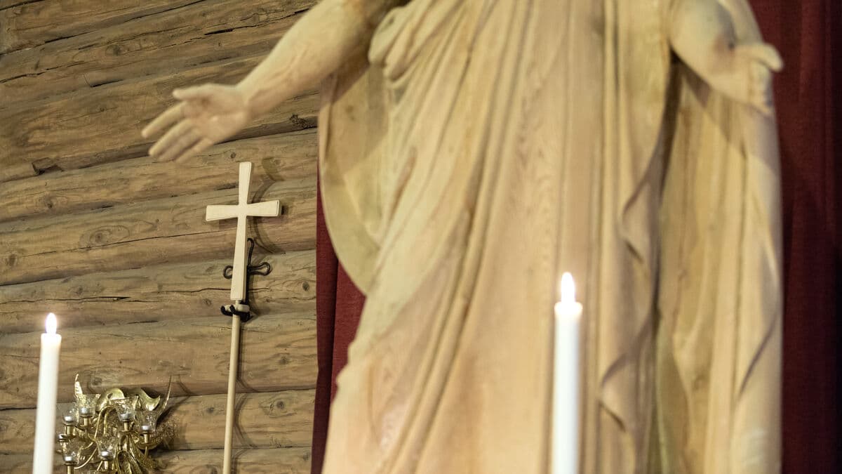 Stockholm Parish Under Investigation for Bribery and Disloyalty