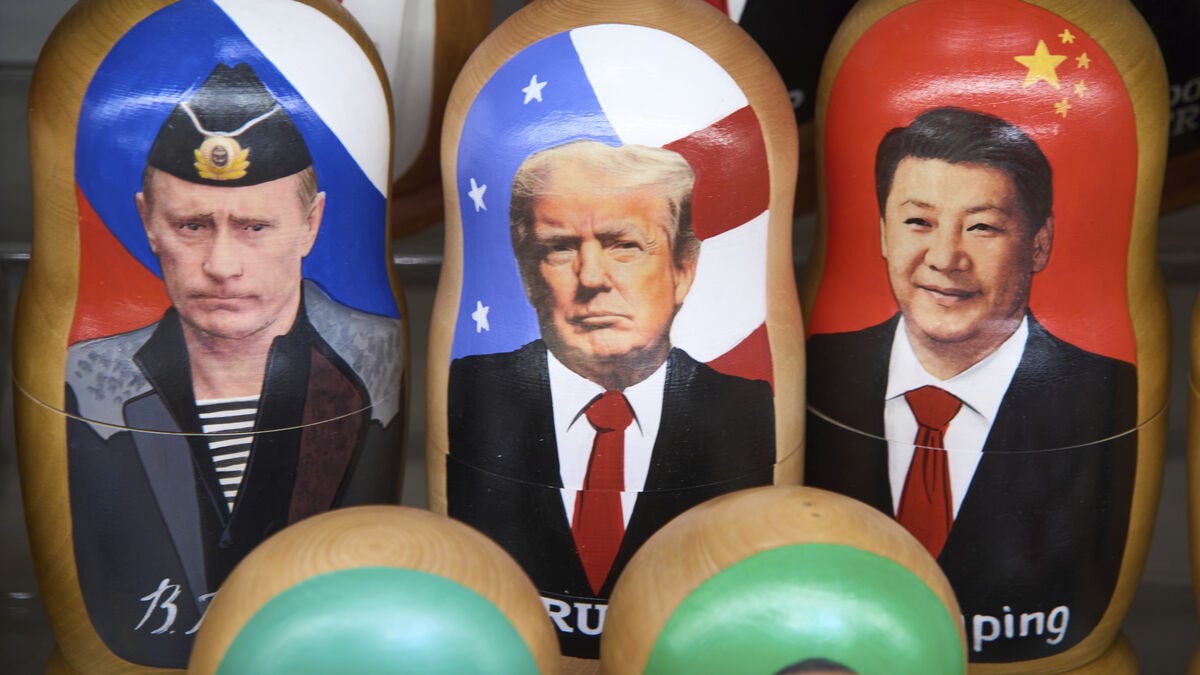 Zelensky Urges Trump to Pressure Xi on Russia During Seoul Meeting