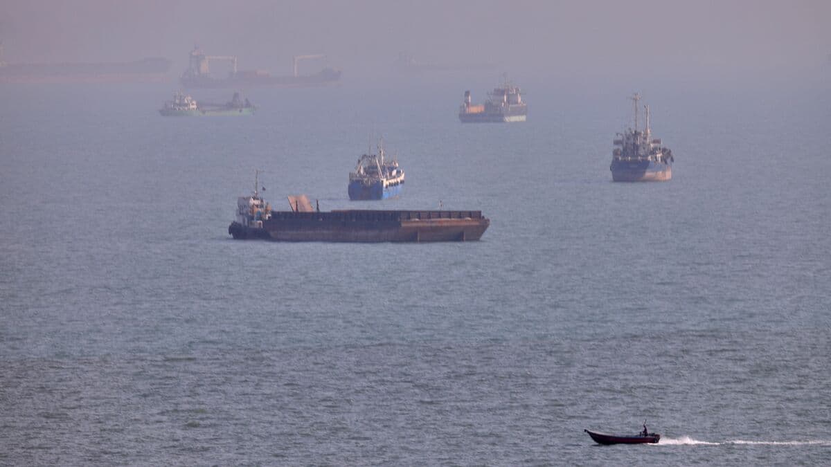 Tanker attacked and set ablaze off Saudi Arabia’s Red Sea coast, UKMTO says