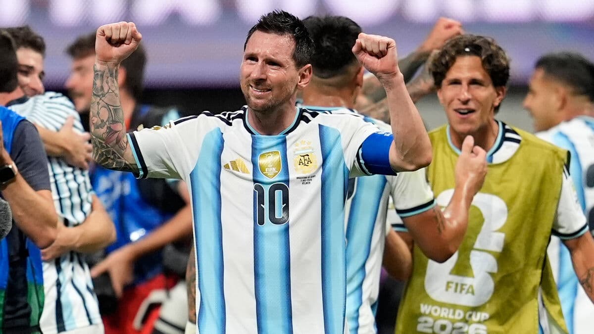 Messi in tears after Argentina’s stunning comeback against Egypt