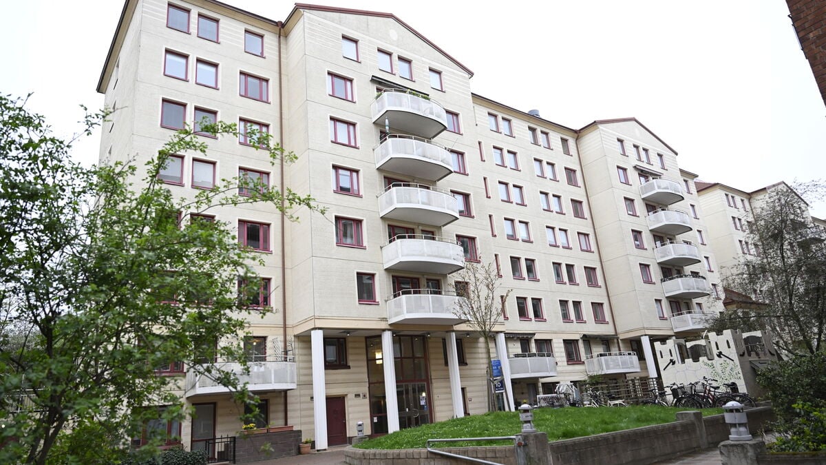 About 5,000 tenant-owner associations fined for late annual reports