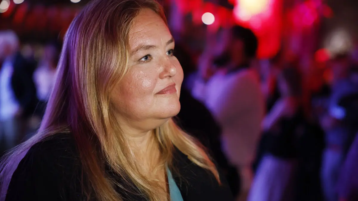 Left Party Says Center Party Must Choose Side in Andersson Government Talks