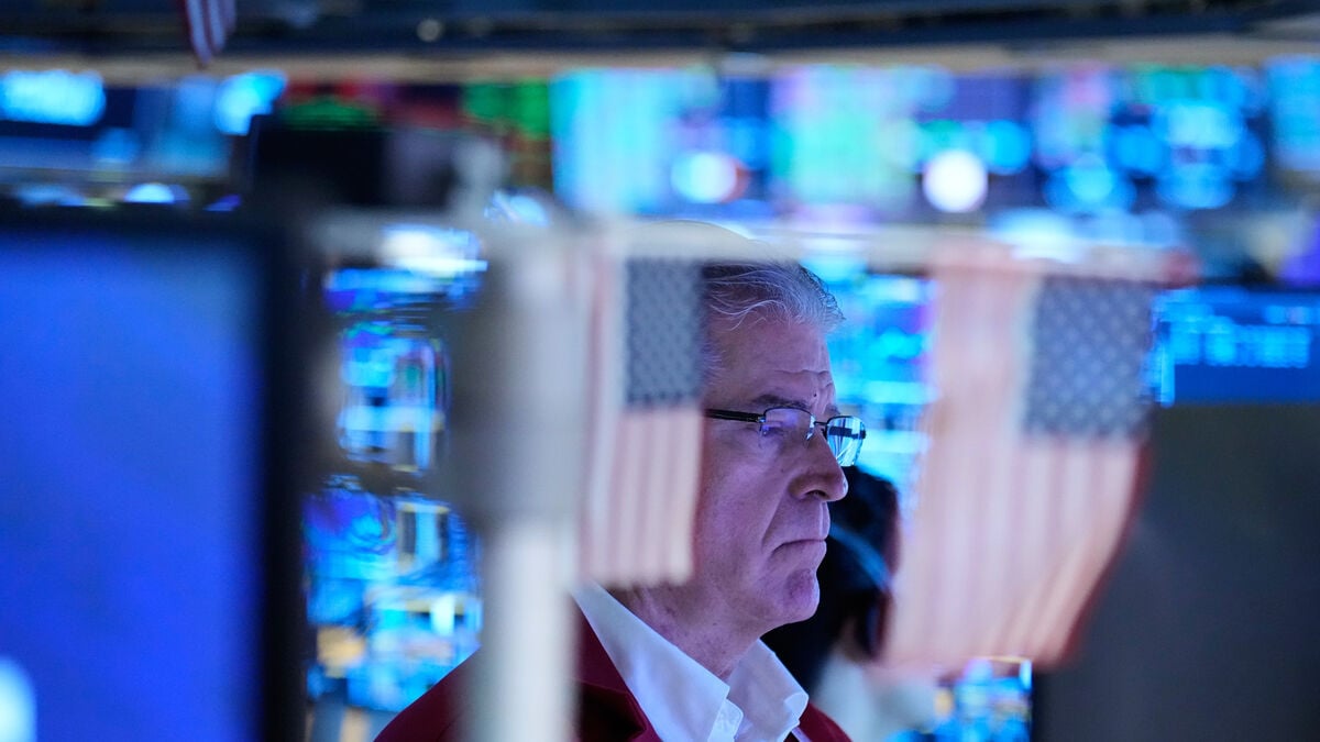 Rising US bond yields and higher oil prices send Wall Street lower