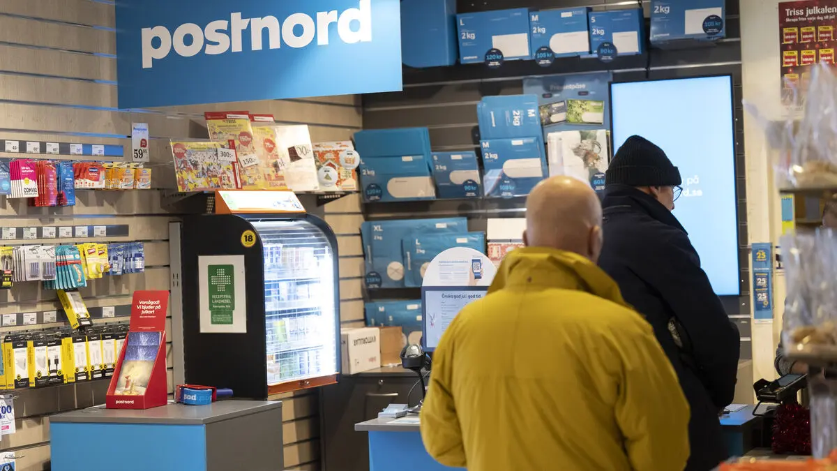 Parcel volumes rise, letters fall for Postnord in second quarter report