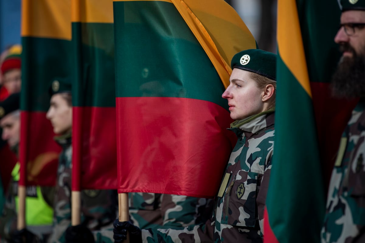 Lithuania Prepares Vilnius Evacuation Plan Amid Russian Threat