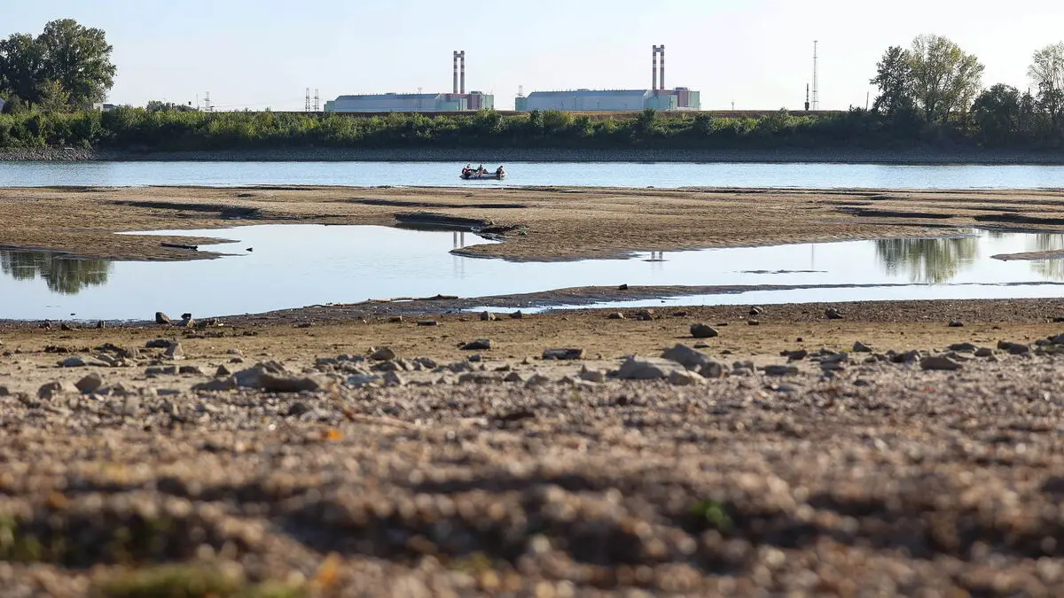 Hungary shuts down Paks nuclear power plant as Danube water levels hit record lows